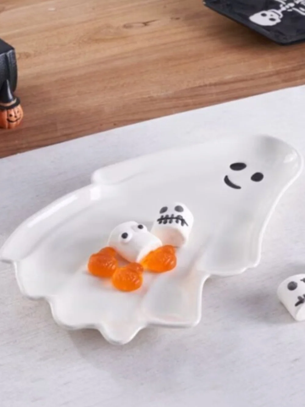 White Ghost Ceramic Serving Platter for Parties
